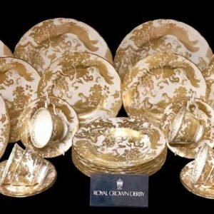 Royal Crown Derby Aves Gold 30 Piece Dinner Set